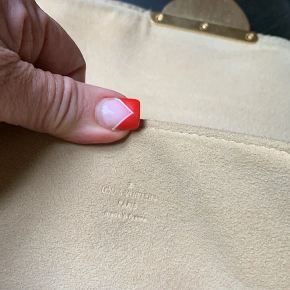 Louis Vuitton Brown Tan Satchel with Monogram Canvas - Picture 10 of 11